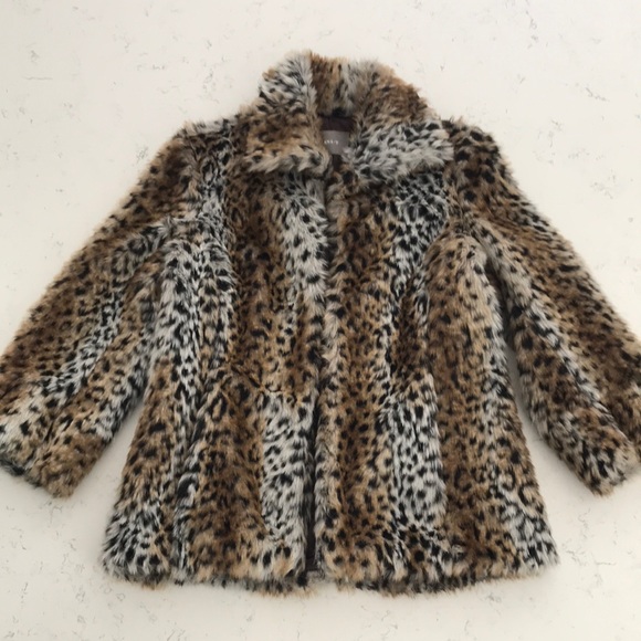 Faux fur cheetah print Coat XS - Picture 1 of 6